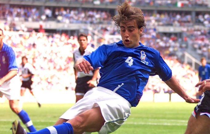 italia piala dunia 1998