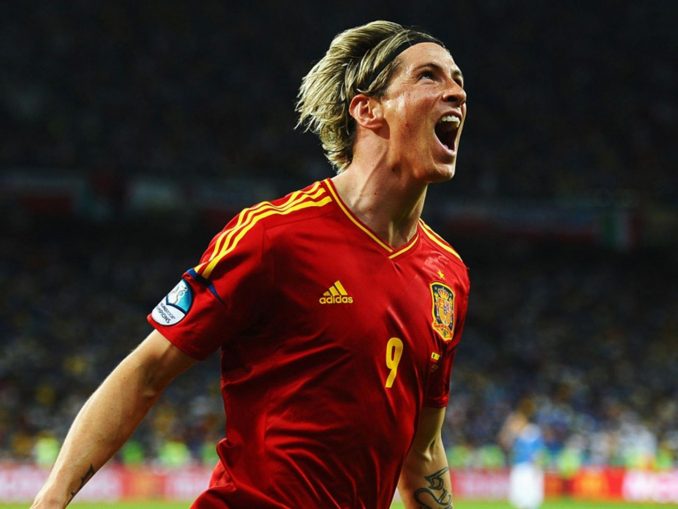 striker spanyol terbaik